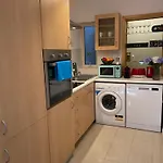 Cosy Penthouse With Bbq