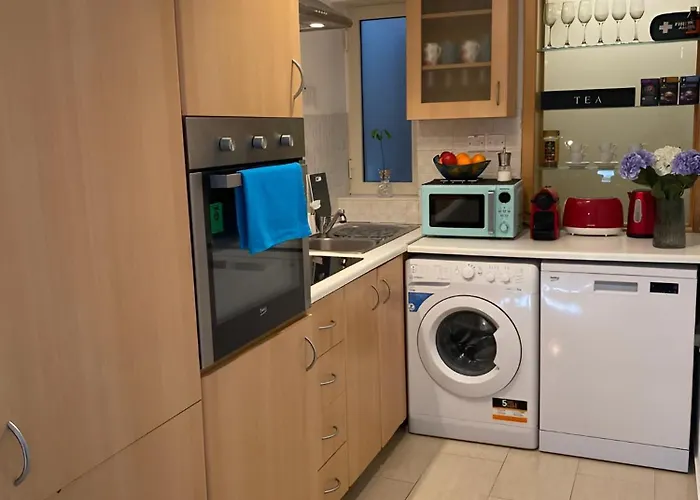 Cosy Penthouse With Bbq