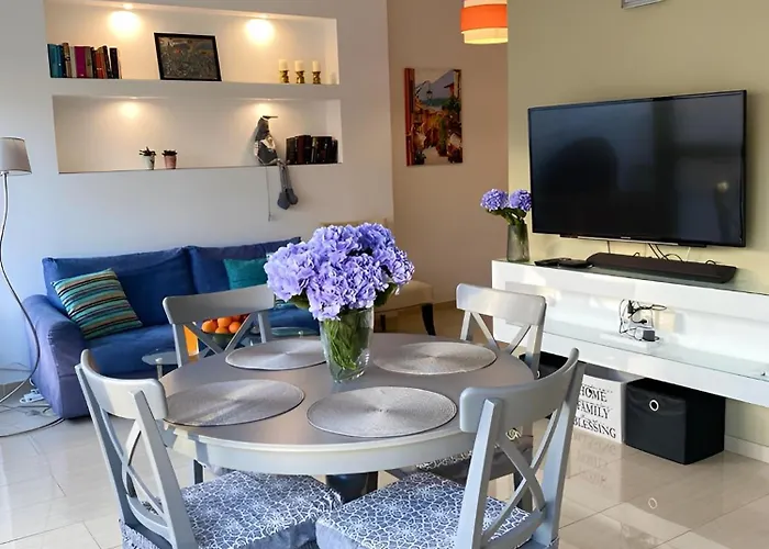 Apartment Cosy Penthouse With Bbq *